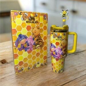 Winnie the Pooh Stanley 40 oz